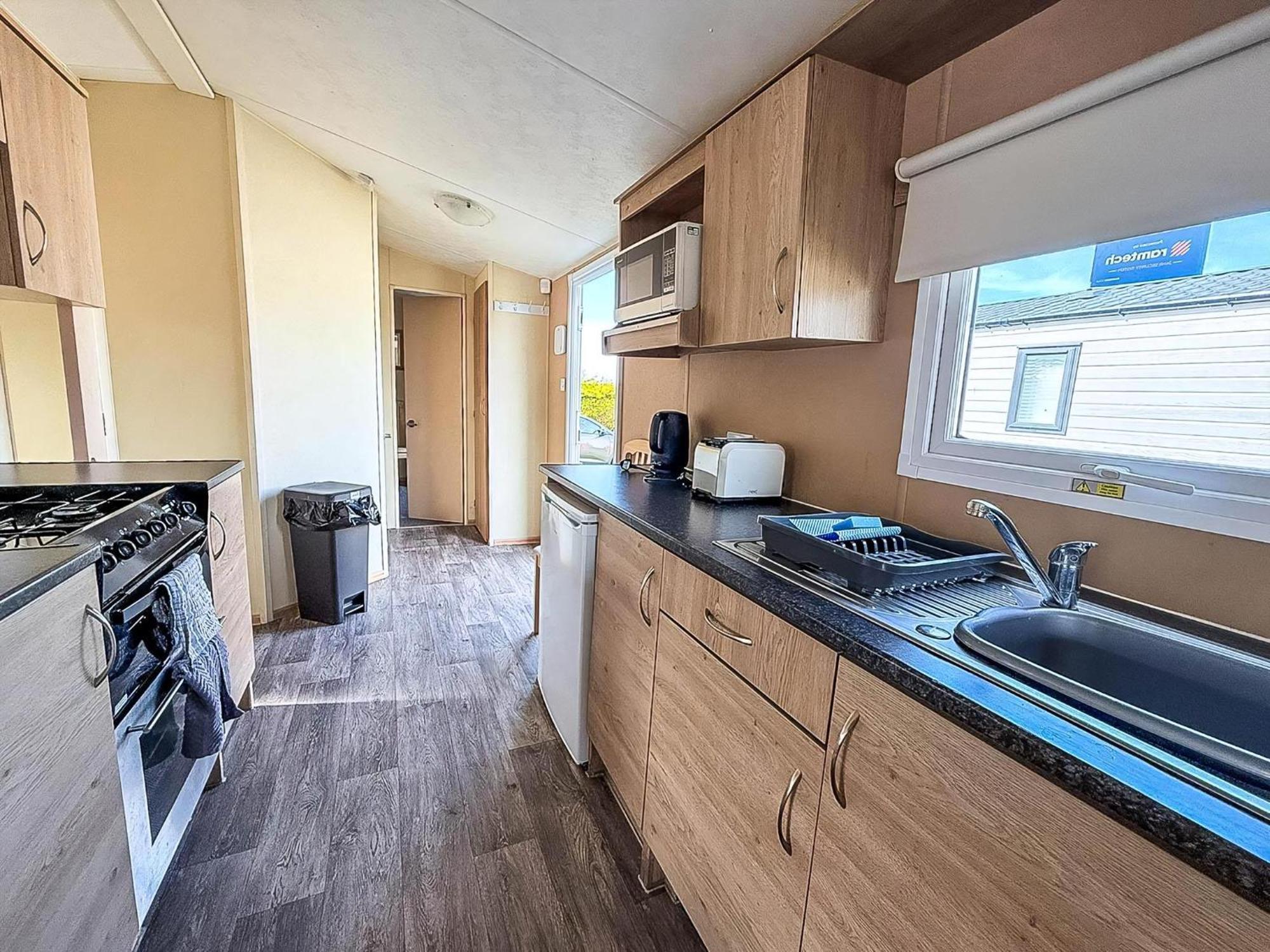 Lovely 6 Berth Caravan At Sunnydale Holiday Park Ref 35375S Louth  Extérieur photo